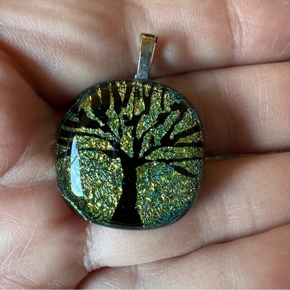 Dichroic Glass Vintage Tree of Life Handmade Pendant - Picture 4 of 5
